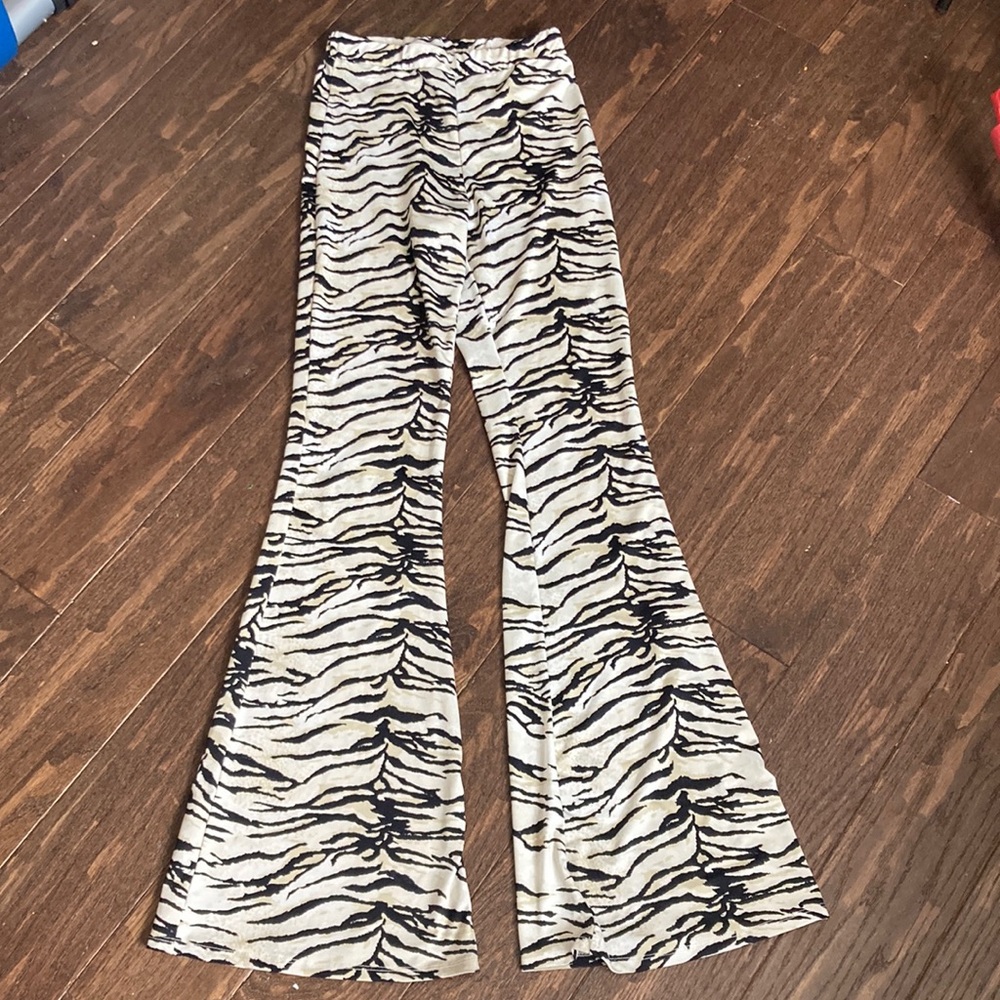 Tiger stripe set - Picture 3 of 4